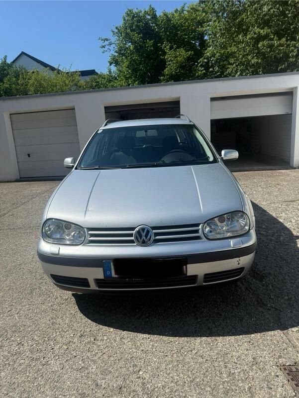 Silber Gebraucht 2004 VW Golf IV Kombi | 1.900 € (Guter Preis) - Bild 1/4