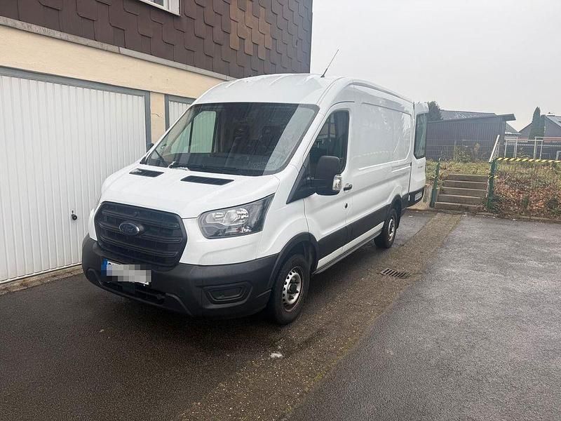 Gebraucht Ford Transit 105 PS (77 kW) 2021 Weiß Van / Kleinbus