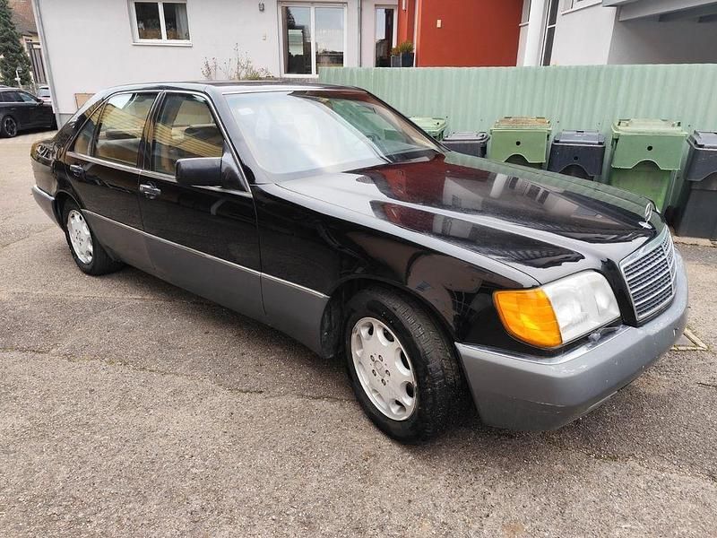 Gebraucht Mercedes S420 279 PS (205 kW) 1992 Schwarz Limousine