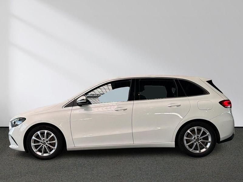 Gebraucht Mercedes B250 Progressive 224 PS (164 kW) 2019 Weiß Van / Kleinbus