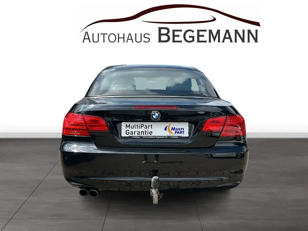 Używany BMW 325 Cabriolet Comfort Edition 204 KM (150 kW) 2012 Czarny Kabriolet