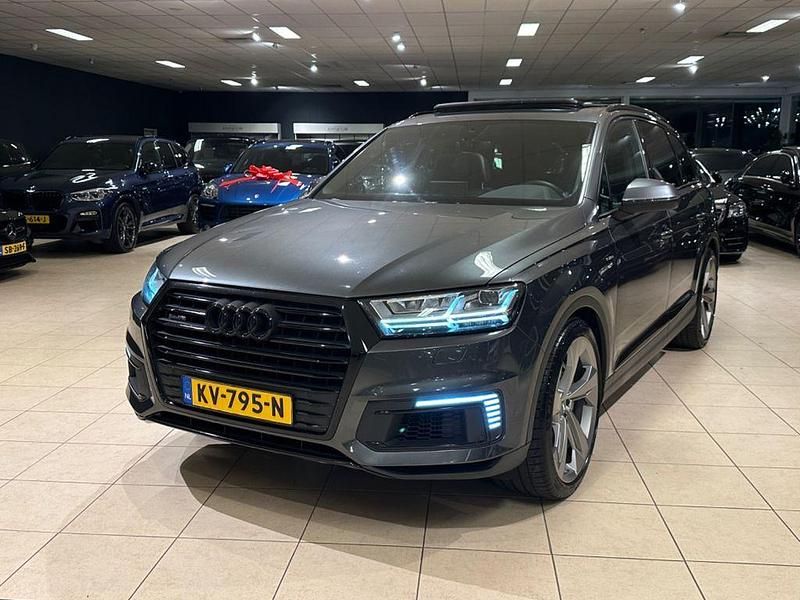 Gebraucht Audi Q7 S-Line 258 PS (189 kW) 2016 Grau SUV