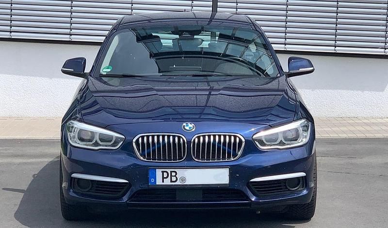 Blau Gebraucht 2017 BMW 120 Performance Kleinwagen | 16.400 € (Fairer Preis) - Bild 1/4