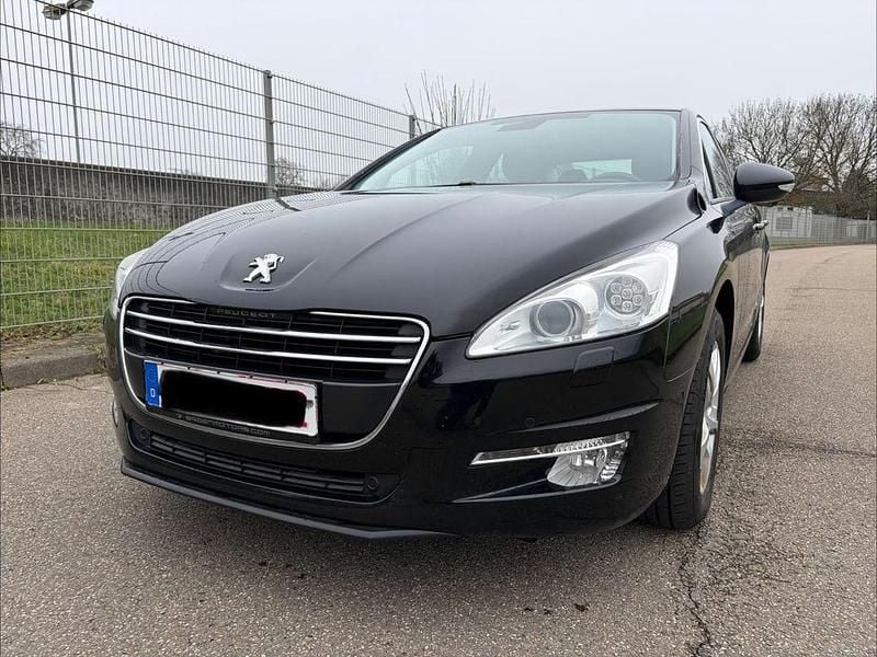 Gebraucht Peugeot 508 Active 156 PS (114 kW) 2011 Schwarz Limousine