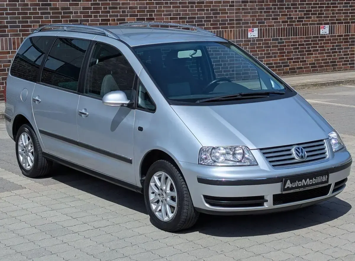 Gebraucht VW Sharan Freestyle 116 PS (85 kW) 2007 Silber Van / Kleinbus