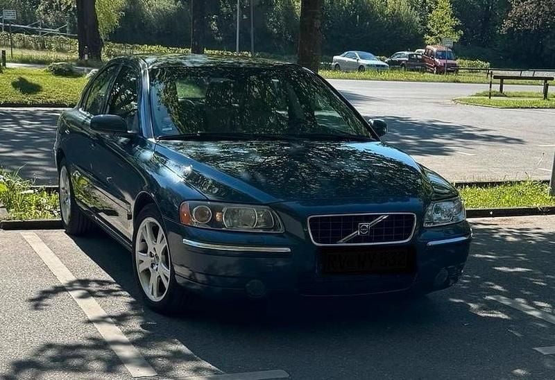 Gebraucht Volvo S60 Summum 185 PS (136 kW) 2006 Blau Limousine