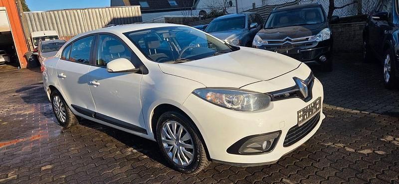 Gebraucht Renault Fluence 95 PS (69 kW) 2015 Weiß Limousine