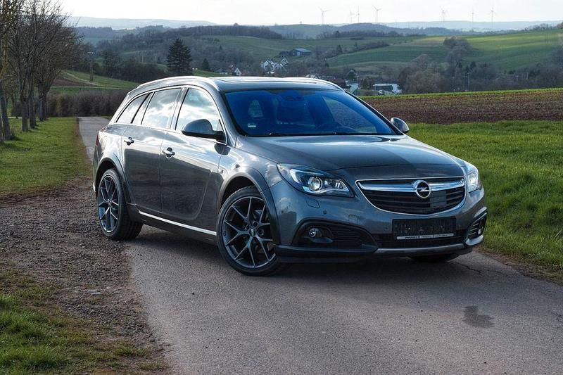Gebraucht Opel Insignia 170 PS (125 kW) 2016 Grau Kombi