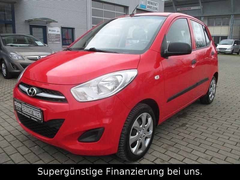 Gebraucht Hyundai i10 Edition 69 PS (50 kW) 2012 Rot Kleinwagen