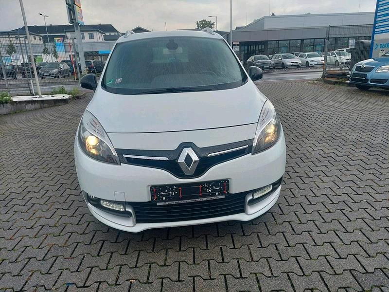 Weiß Gebraucht 2014 Renault Grand Scénic III Initiale Paris Van / Kleinbus | 2.800 € (Superpreis) - Bild 1/4