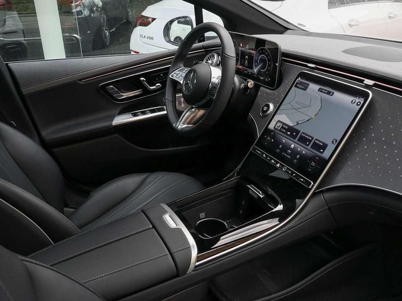 Gebraucht Mercedes EQE350 214 kW (292 PS) 2025 Weiss unilack polarweiß Limousine