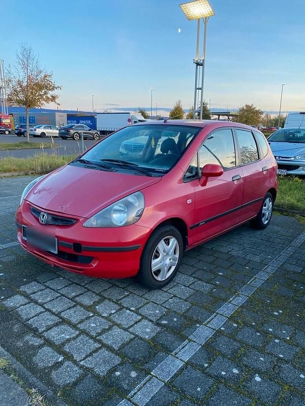 Rot Gebraucht 2004 Honda Jazz Kleinwagen | 500 € (Guter Preis) - Bild 1/4