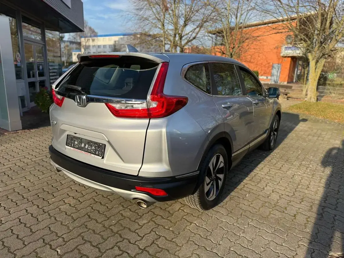 Gebraucht Honda CR-V Elegance 173 PS (127 kW) 2021 Lunar silver m. SUV