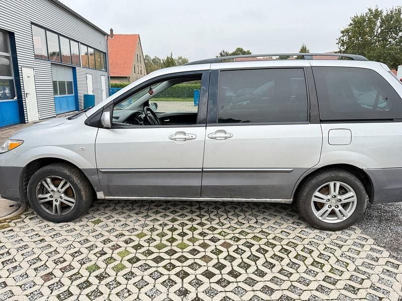 Silber Gebraucht 2004 Mazda MPV Van / Kleinbus | 800 € - Bild 1/4