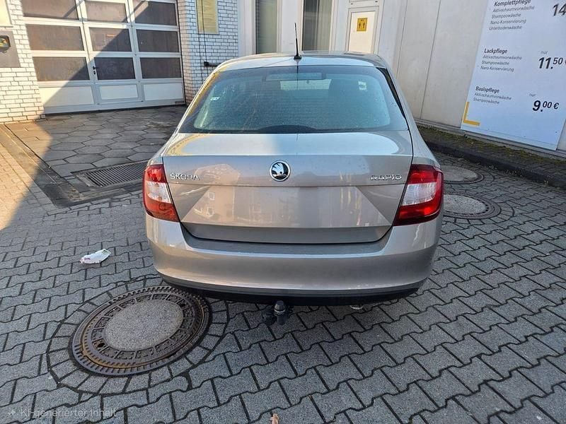 Gebraucht Skoda Rapid Clever 95 PS (69 kW) 2019 Beige Kleinwagen