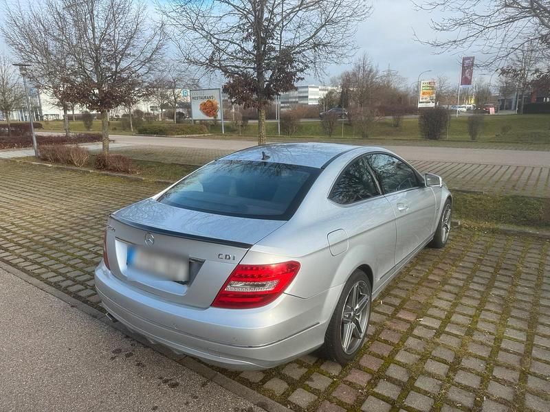 Gebraucht Mercedes C250 204 PS (150 kW) 2013 Silber Coupé