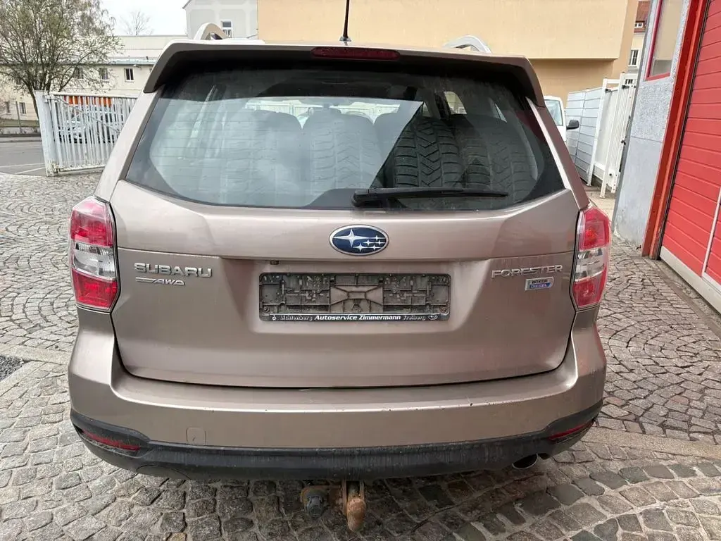 Second-hand Subaru Forester Platinum 147 CP (108 kW) 2014 Bej SUV