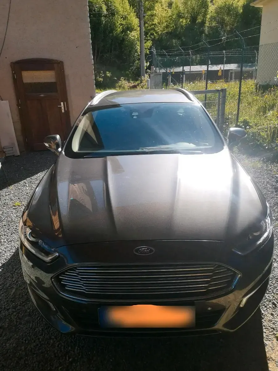 Używany Ford Mondeo Titanium 160 KM (117 kW) 2017 Szary Kombi