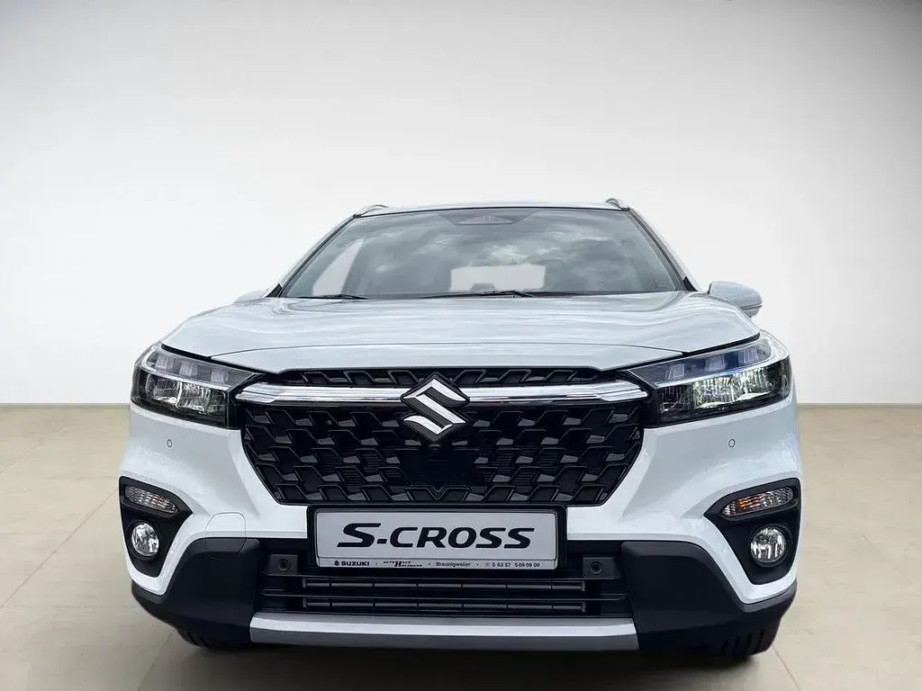 Neu Suzuki SX4 S-Cross Comfort+ 129 PS (94 kW) 2025 Weiß SUV