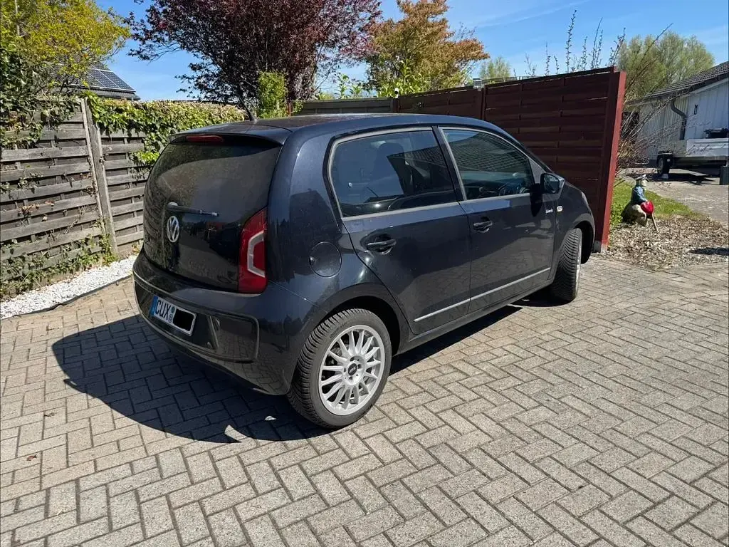 Gebraucht VW up! 75 PS (55 kW) 2013 Schwarz Kleinwagen
