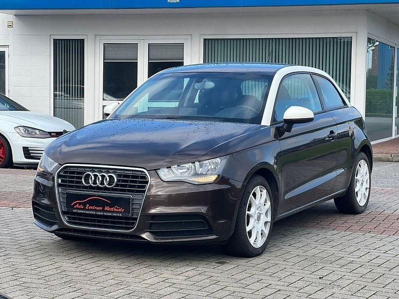 Gebraucht Audi A1 Attraction 86 PS (63 kW) 2010 Braun Kleinwagen