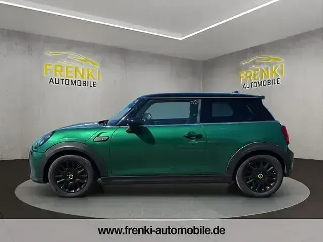 Gebraucht Mini Cooper SE Classic 135 kW (184 PS) 2022 Grün Kleinwagen