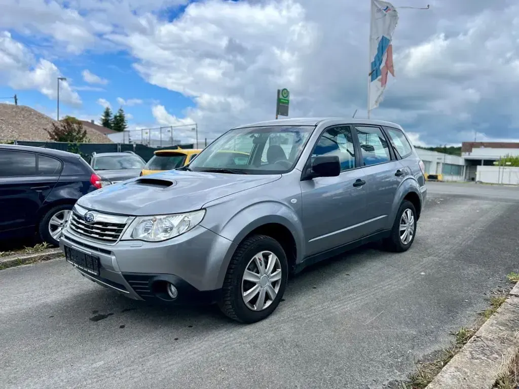 Gebraucht Subaru Forester Active 147 PS (108 kW) 2008 Grau SUV