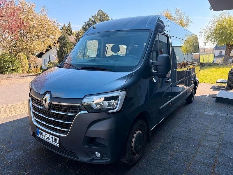 Second-hand Renault Master 150 CP (110 kW) 2023 Gri Monovolum