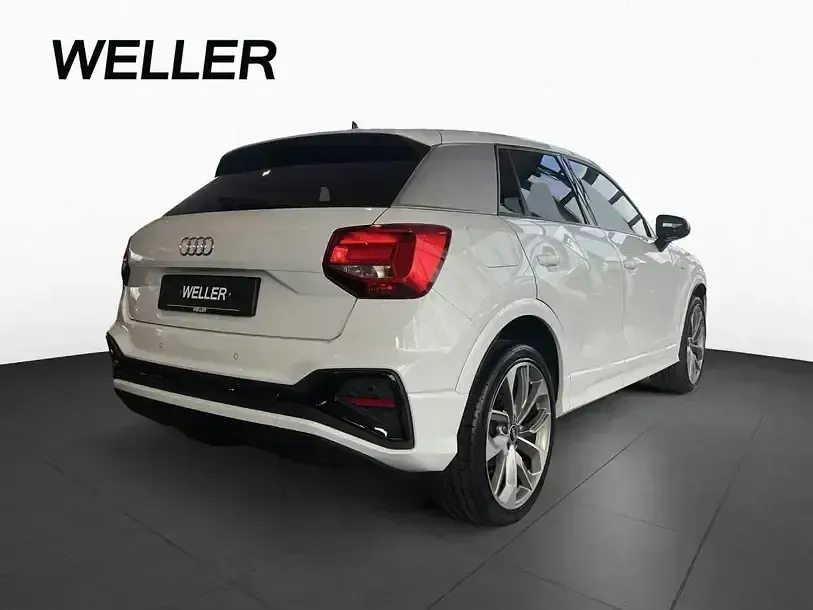 Gebraucht Audi Q2 Comfort 151 PS (111 kW) 2021 Weiß SUV