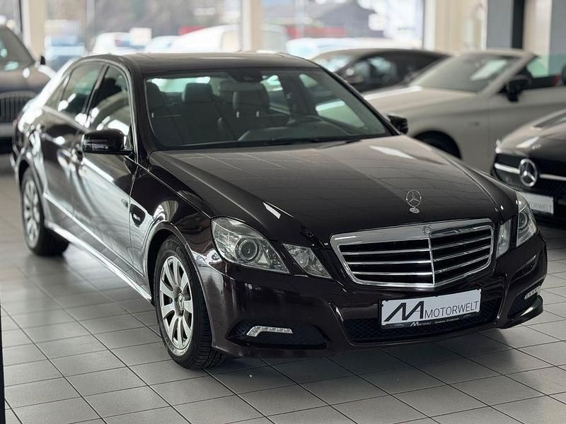Gebraucht Mercedes E350 Avantgarde 292 PS (214 kW) 2009 Braun Limousine