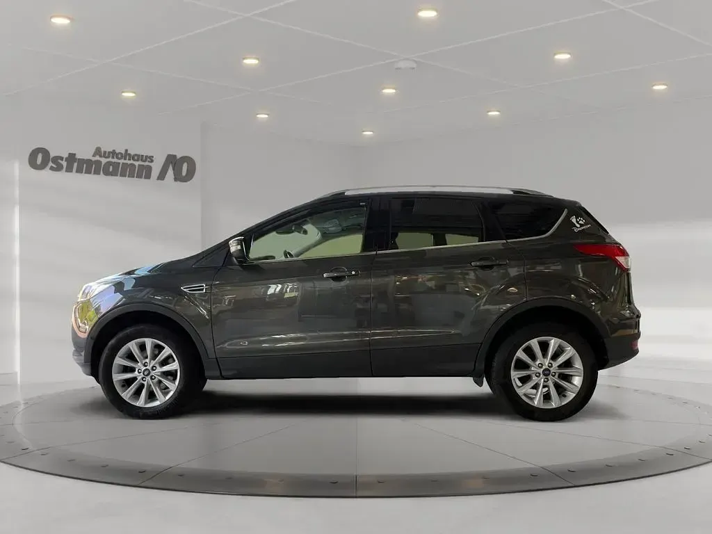 Gebraucht Ford Kuga Titanium 150 PS (110 kW) 2016 Magneticgrau SUV