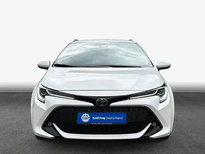 Gebraucht Toyota Corolla Team 184 PS (135 kW) 2022 Weiß Kombi