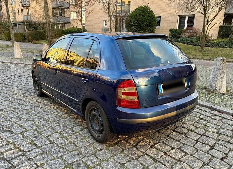 Gebraucht Skoda Fabia 75 PS (55 kW) 2006 Blau Kleinwagen