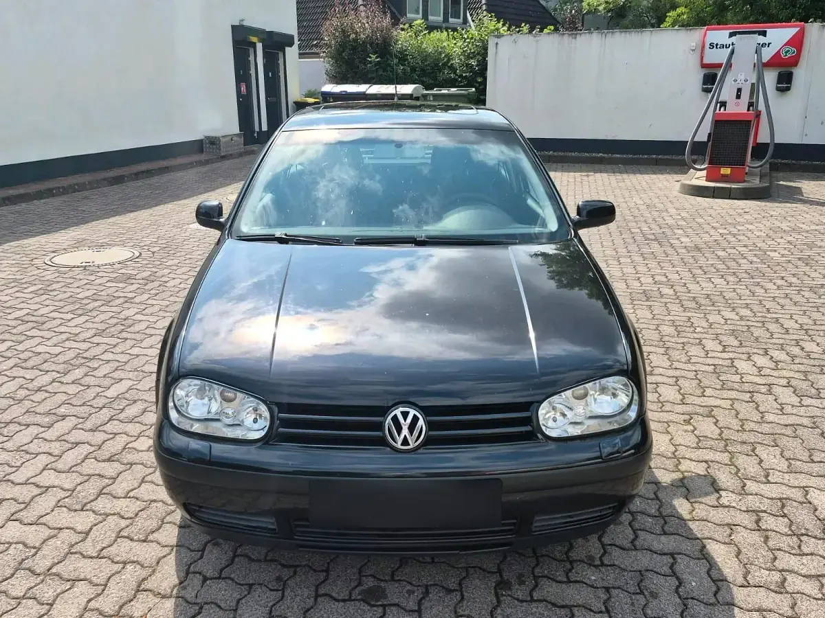 Gebraucht VW Golf IV 115 PS (84 kW) 2003 Schwarz Limousine