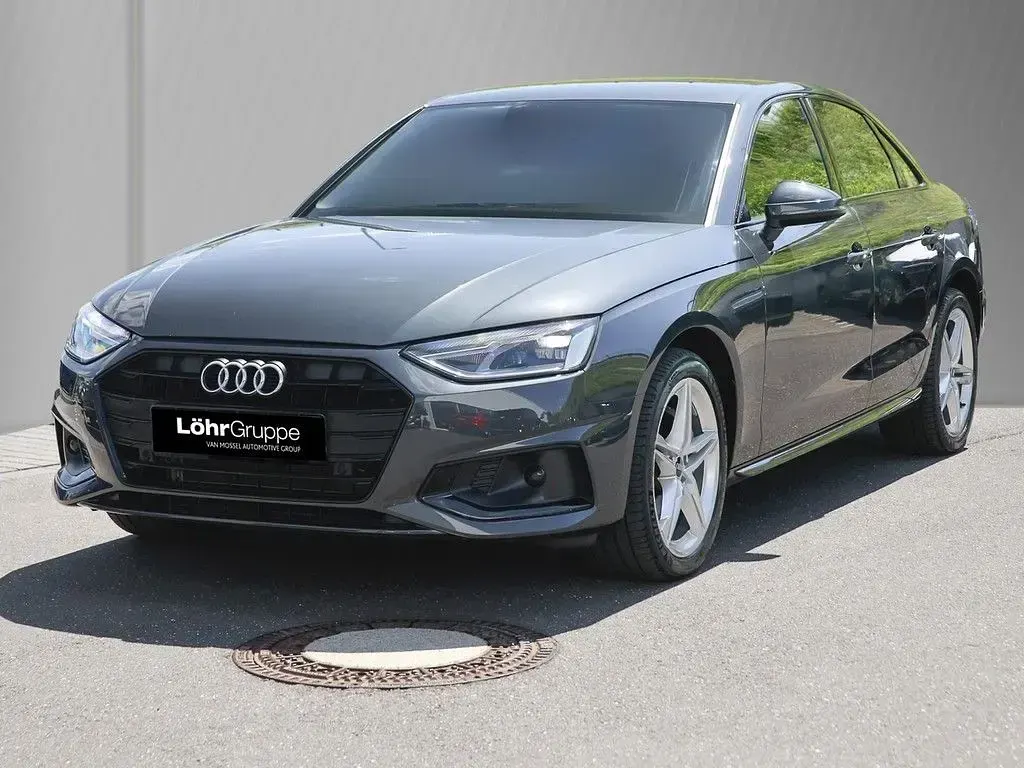 Gebraucht Audi A4 Advanced 204 PS (150 kW) 2022 Manhattangrau metallic Limousine