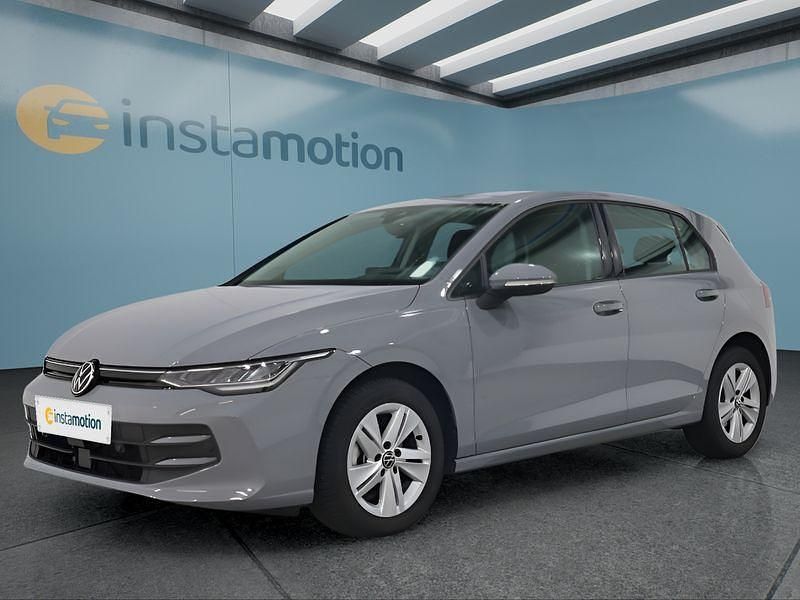 Grau Gebraucht 2025 VW Golf VIII Kleinwagen | 28.699 € (Fairer Preis) - Bild 1/4