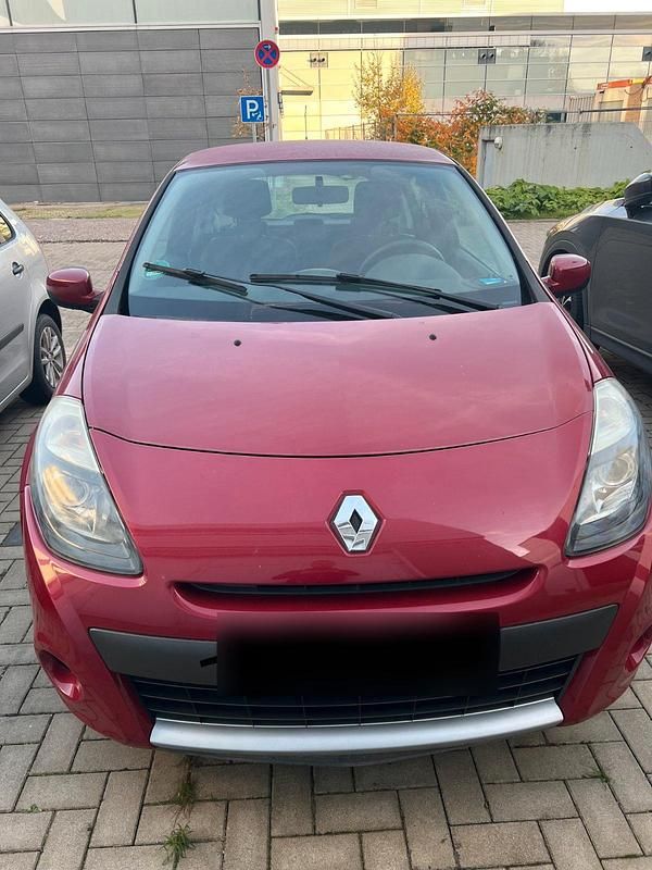 Gebraucht Renault Clio II Dynamique 75 PS (55 kW) 2009 Kleinwagen