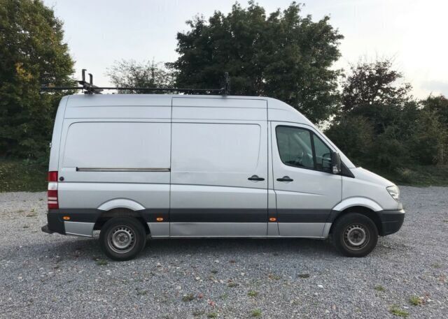 Gebraucht Mercedes Sprinter 129 PS (94 kW) 2012 Silber Van