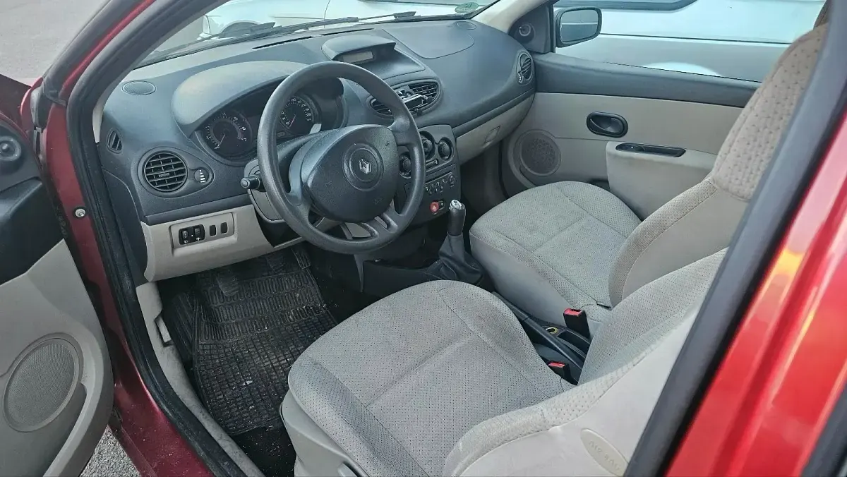 Gebraucht Renault Clio 75 PS (55 kW) 2005 Kleinwagen