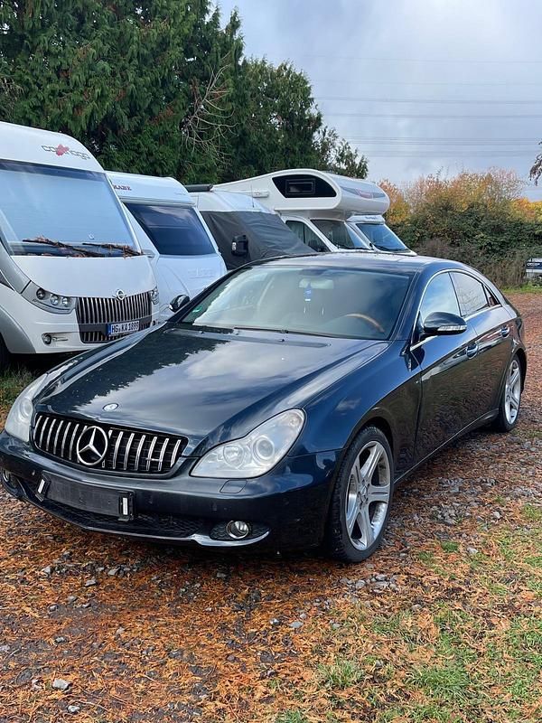 Schwarz Gebraucht 2006 Mercedes CLS350 Limousine | 3.999 € (Superpreis) - Bild 1/4