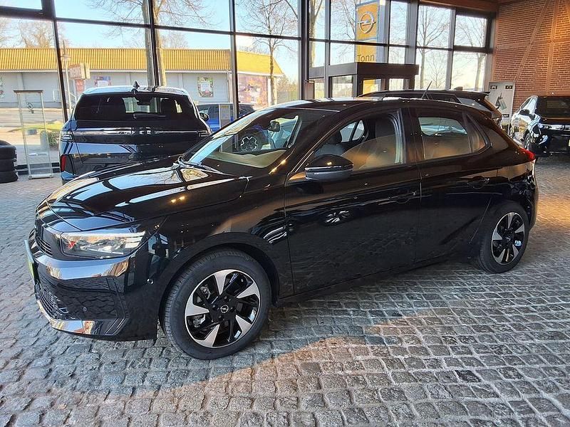 Neu Opel Corsa-e 100 kW (136 PS) 2025 Schwarz Kleinwagen