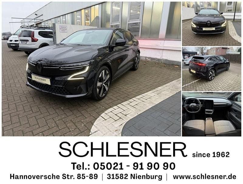 Sternenschwarz Gebraucht 2023 Renault Megane E-Tech Techno SUV | 27.990 € (Fairer Preis) - Bild 1/4