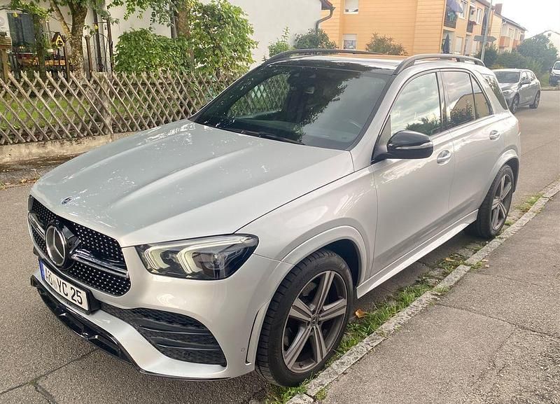 Grau Gebraucht 2020 Mercedes GLE350 AMG line SUV | 51.000 € (Superpreis) - Bild 1/4