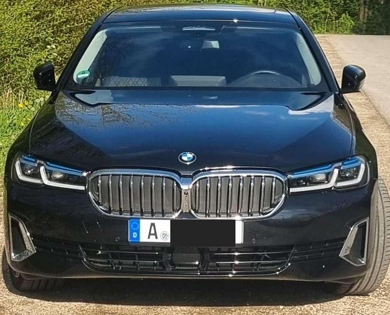 Schwarz Gebraucht 2020 BMW 530 Luxury Line Limousine | 42.000 € - Bild 1/4