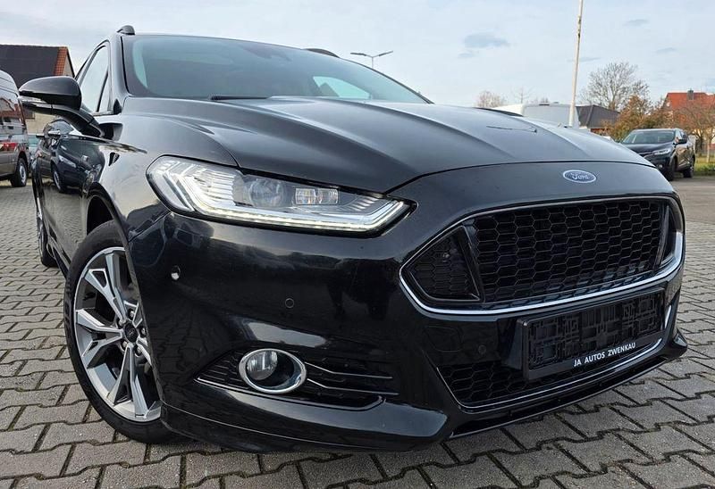 Schwarz Gebraucht 2017 Ford Mondeo ST-Line Limousine | 11.999 € (Fairer Preis) - Bild 1/4