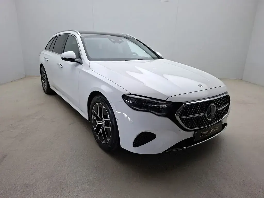 Gebraucht Mercedes E220 Avantgarde 197 PS (144 kW) 2025 Unilack polarweiß Kombi