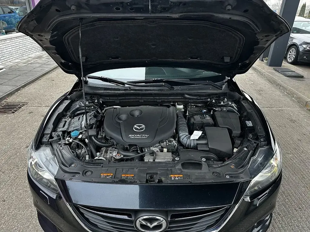 Gebraucht Mazda 6 Sports-Line 175 PS (128 kW) 2013 Jet black Limousine