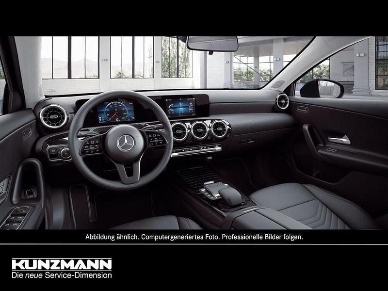 Gebraucht Mercedes A250 Style 160 PS (117 kW) 2022 Nachtschwarz Limousine