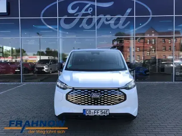 Gebraucht Ford Transit Trend 100 kW (136 PS) 2025 Frostweiß Van