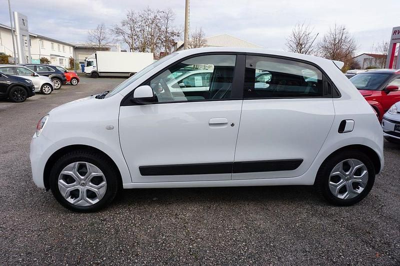 Gebraucht Renault Twingo LIMITED 65 PS (47 kW) 2021 Weiß Kleinwagen